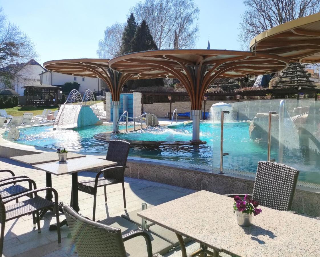 Spa Residence Carbona Mona Lila Apartman Hévíz Εξωτερικό φωτογραφία